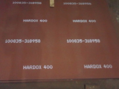 切割Hardox 400磨损板的方法