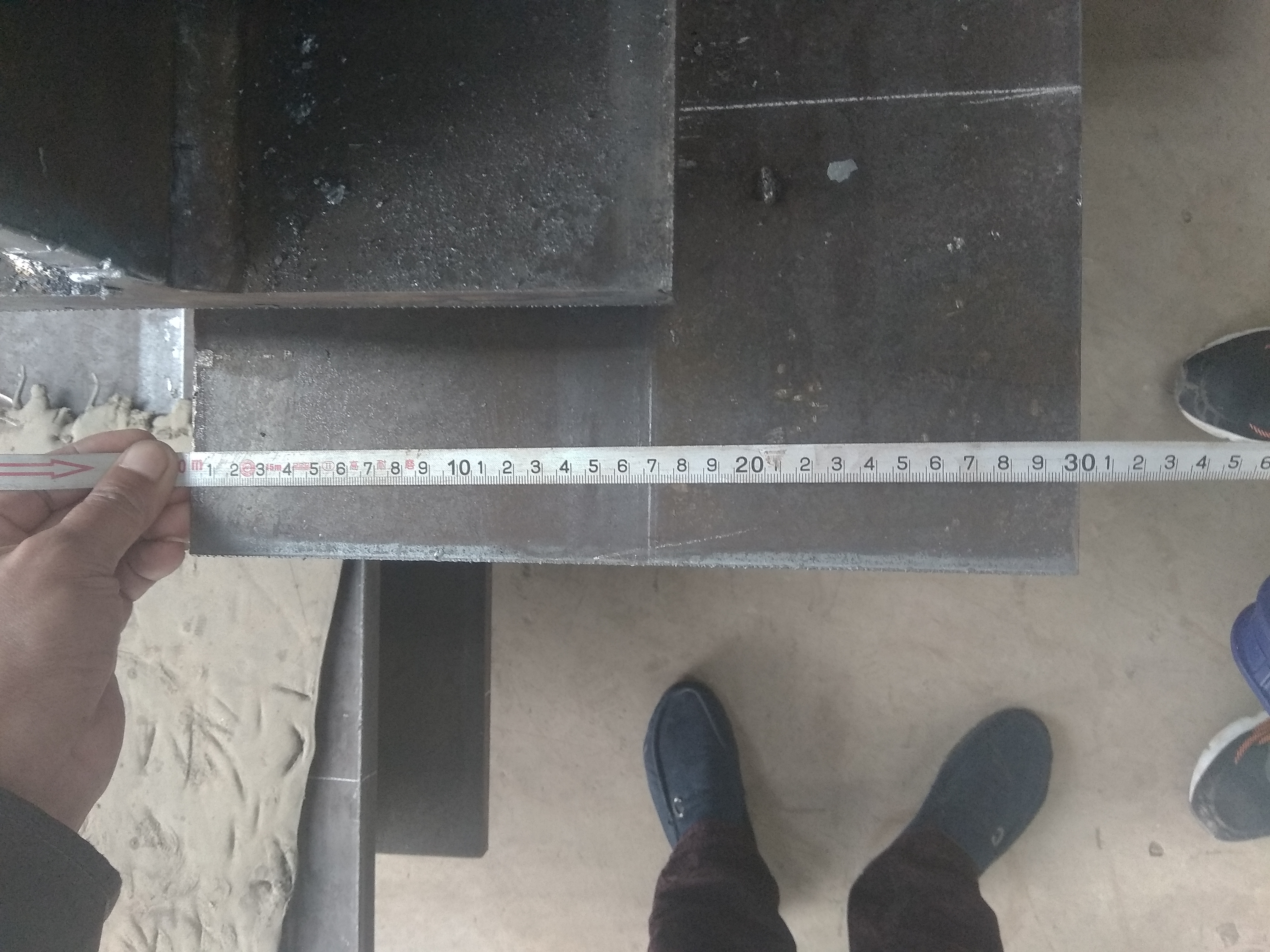 现代制铁的h型钢价格每吨将上涨3万∼4万韩元