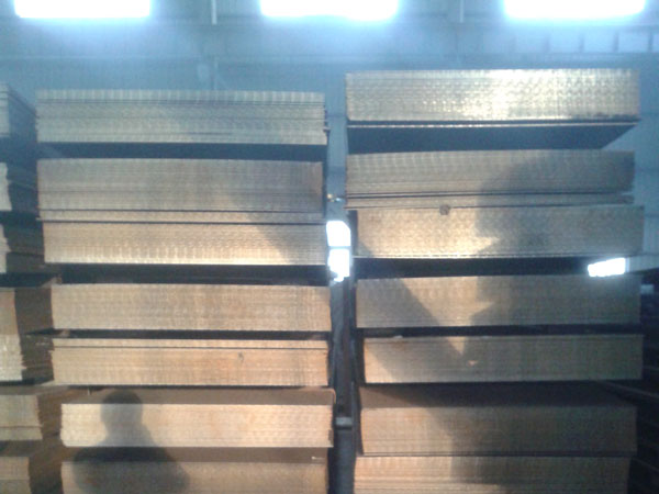 EN10025-3 S275N / NL碳和低合金钢板出售